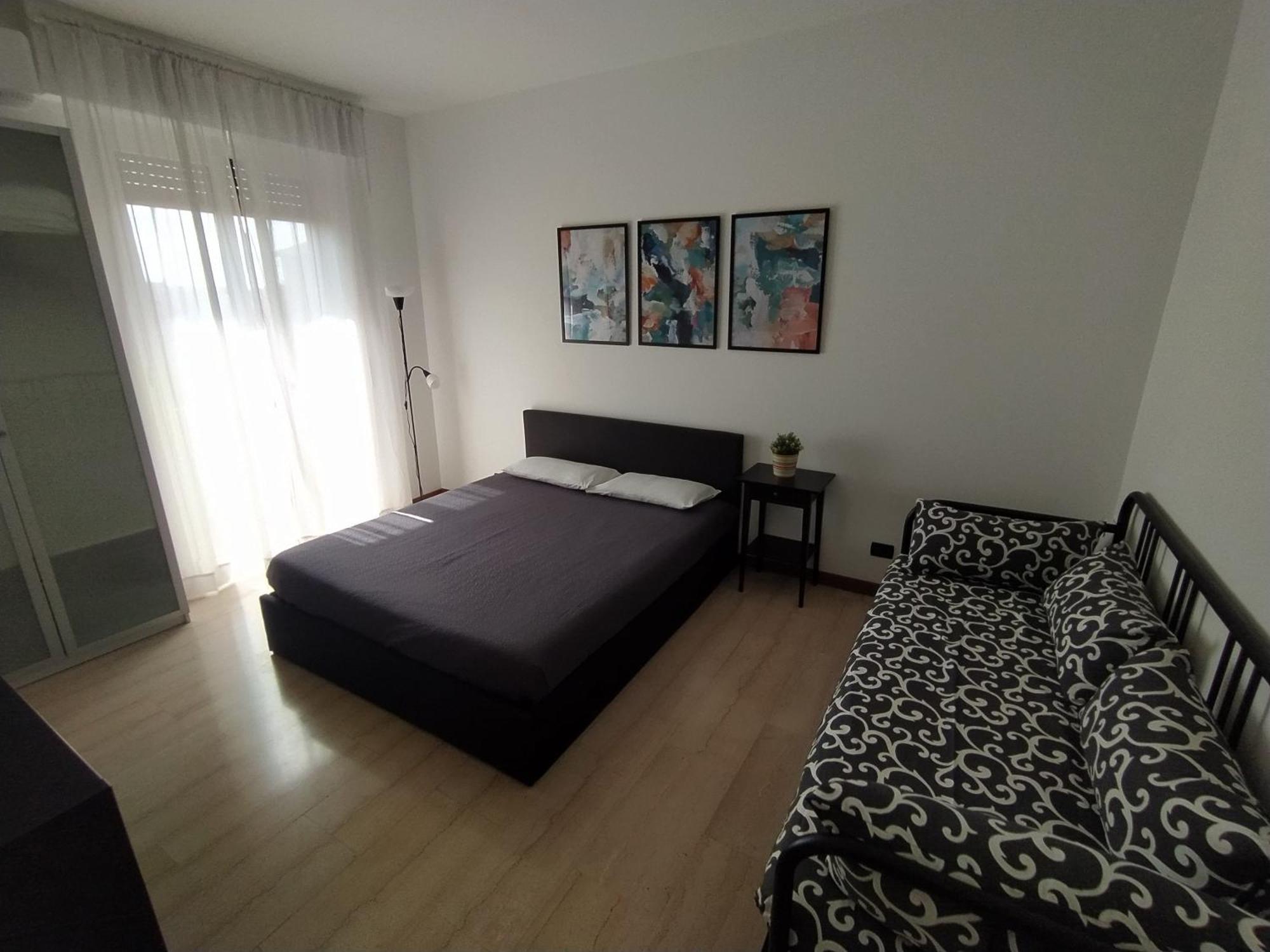 Brenta/Corvetto Studio Apartment Мілан Екстер'єр фото